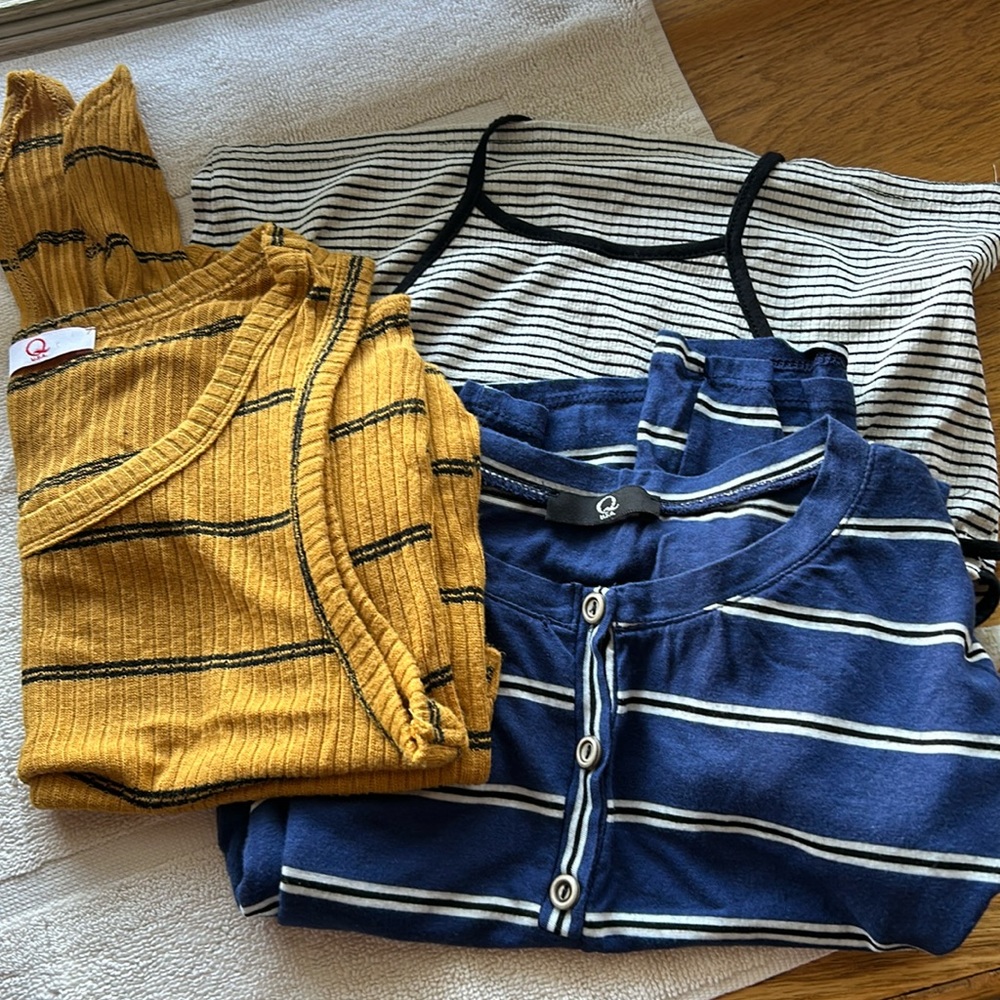 Q- crop tops Set/3
